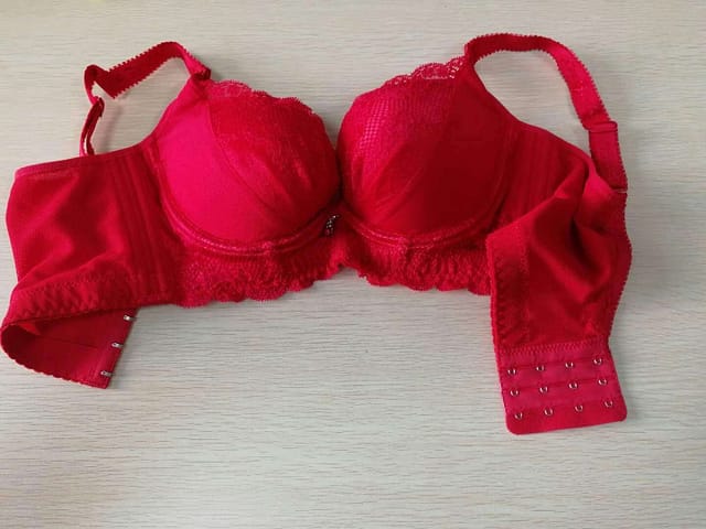 LADIES BRASSIERE