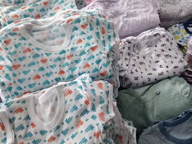 Children Cotton clothes wholesale only.