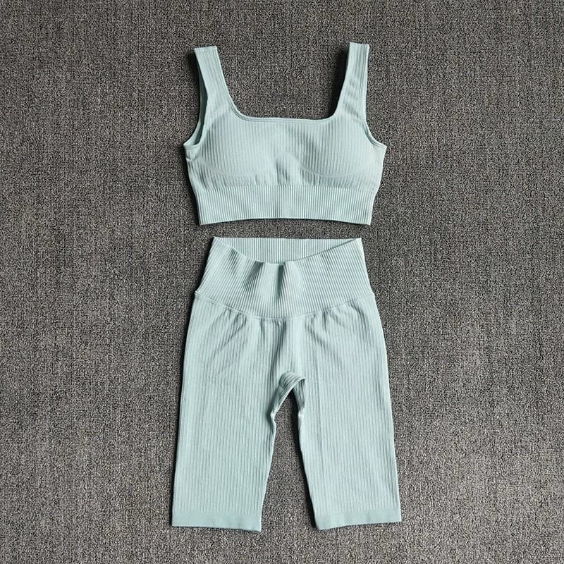 O1CN01sIiSIB1uZPPB6AsJH_2628826051 Seamless Women Yoga Set Sports Bra Sports Shorts Wear Outfit - Image 1